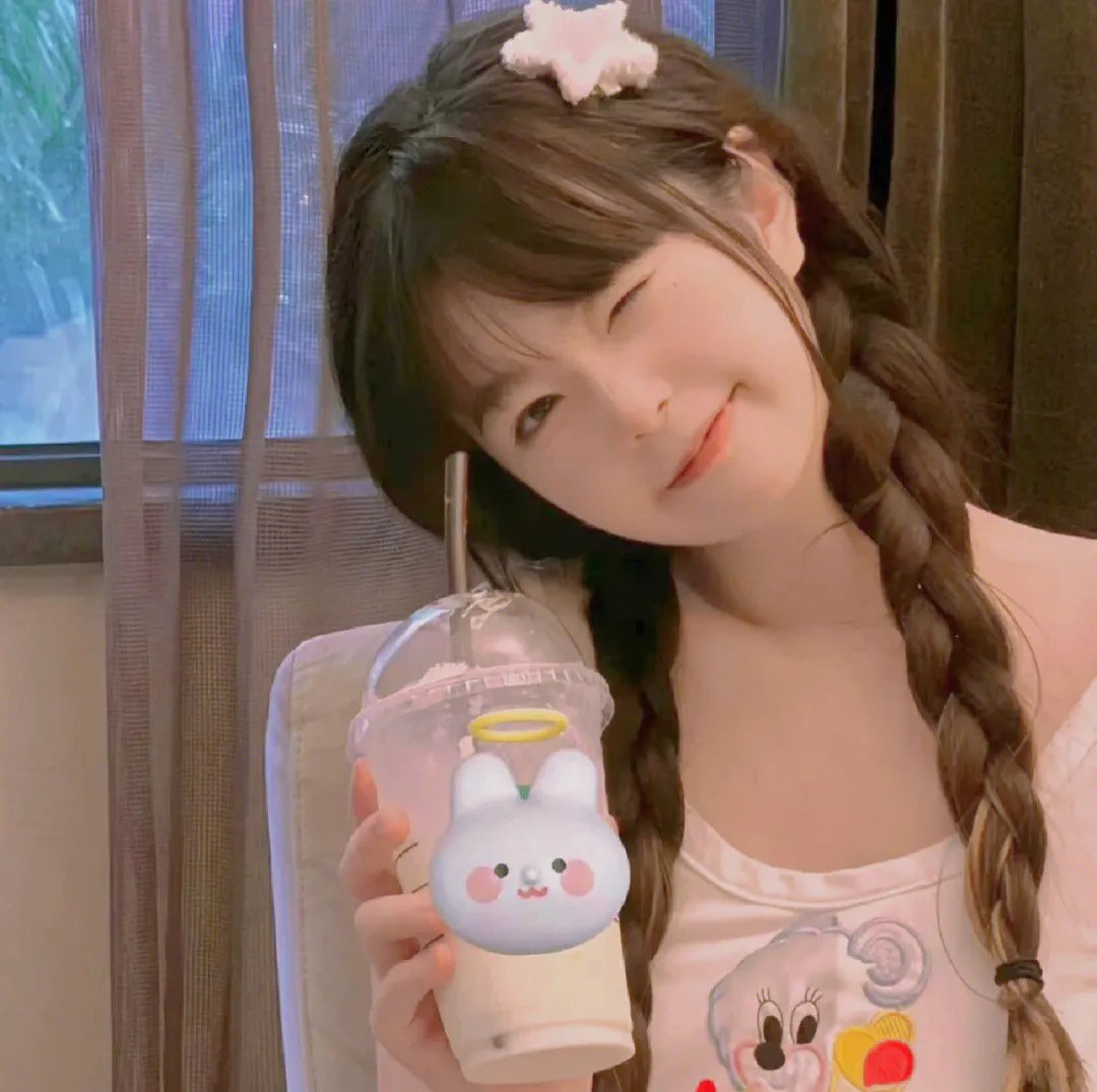 碧窗艳尸